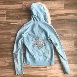 Size M Twisted Heart Blue Snowflake Jacket Hoodie